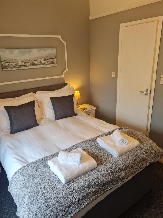 Heathcliff House B&B Exclusively For Adults Free Large Carpark ทอร์คิ ภายนอก รูปภาพ