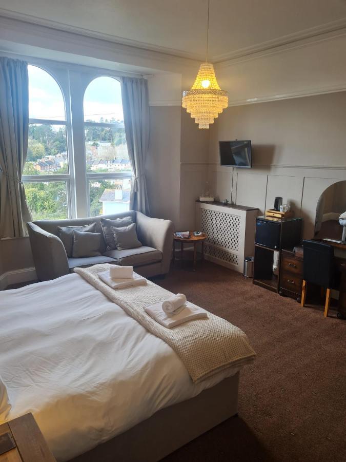 Heathcliff House B&B Exclusively For Adults Free Large Carpark ทอร์คิ ภายนอก รูปภาพ