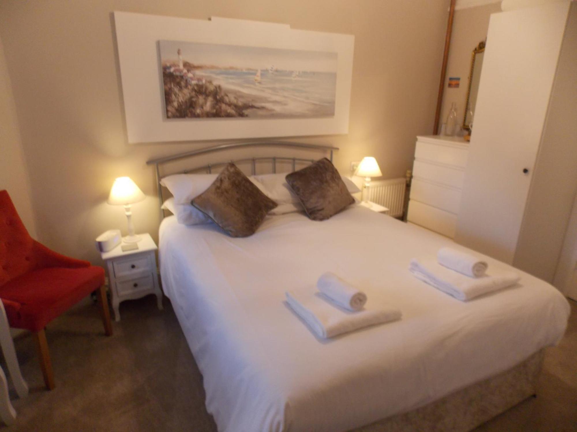 Heathcliff House B&B Exclusively For Adults Free Large Carpark ทอร์คิ ภายนอก รูปภาพ